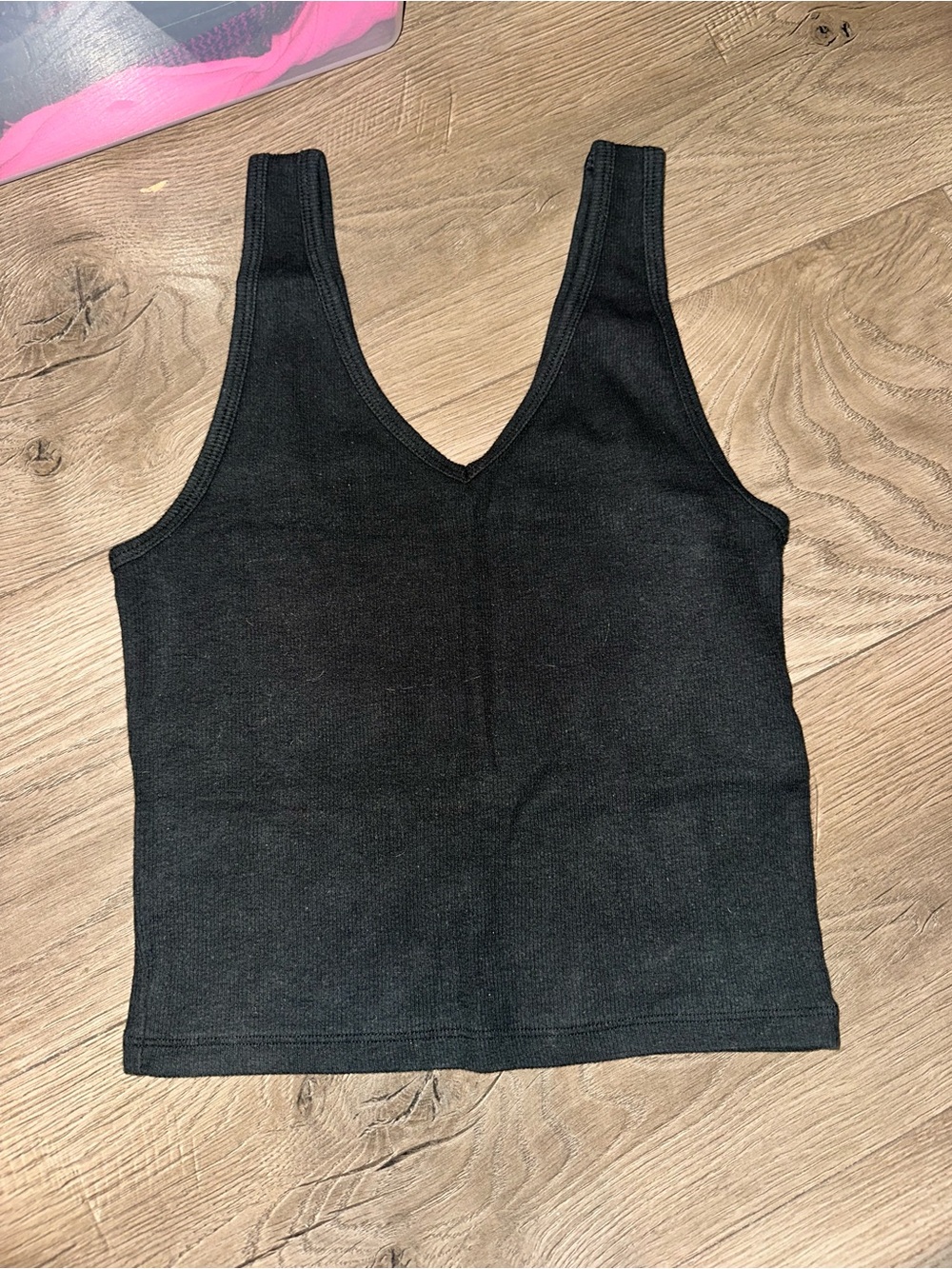 Hollister Tank